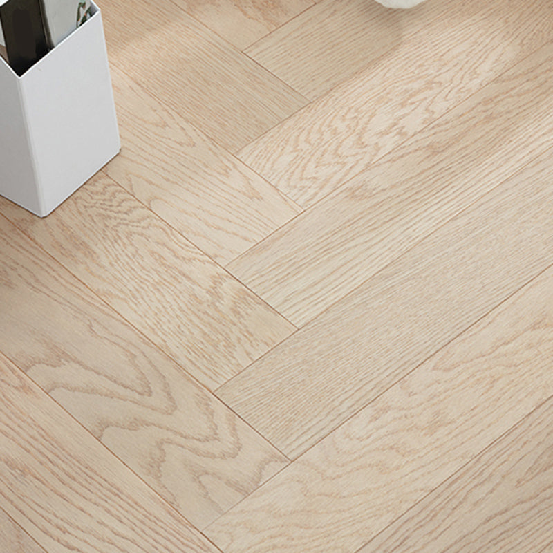 Modern Laminate Floor Wood Click-Lock Slip Resistant Laminate Flooring