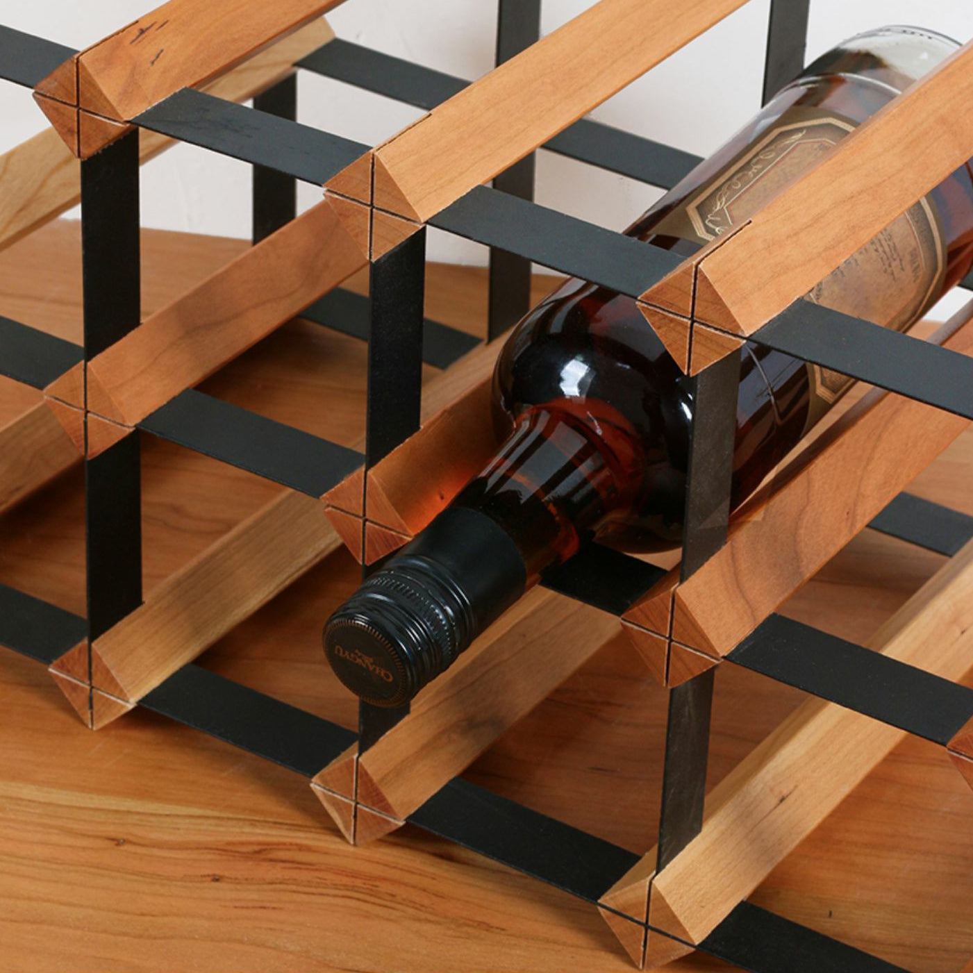 Tabletop Wine Rack Solid Wood Wine Bottle Rack for Living Room