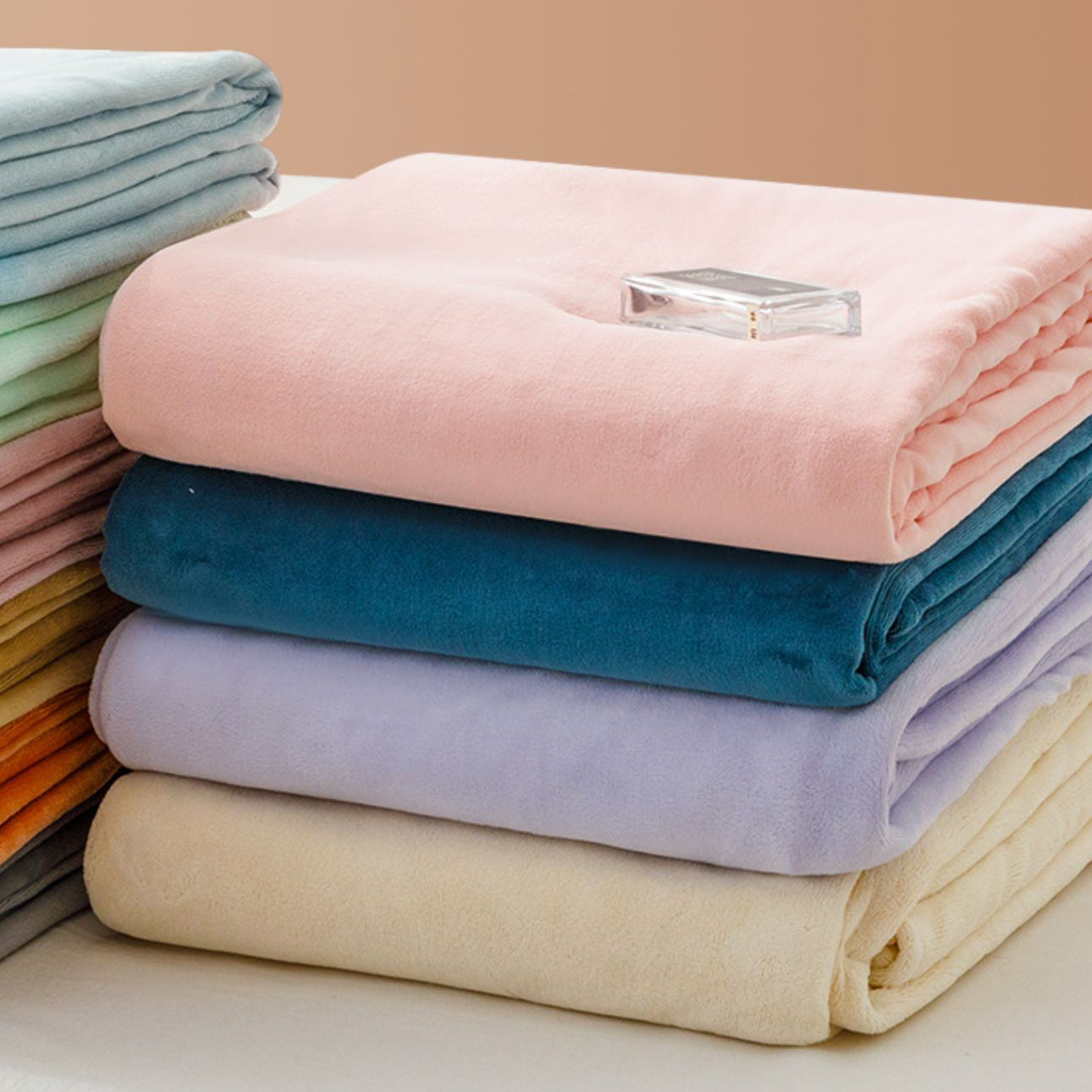 Fitted Sheet Polyester Solid Color Breathable Wrinkle Resistant Super Soft Bed Sheet Set