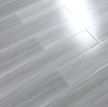Maple Modern Laminate Flooring Click Lock Stain Resistant Plank Flooring