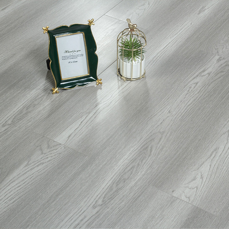 Mildew Resistant Laminate Flooring Solid Wood Laminate Plank Flooring