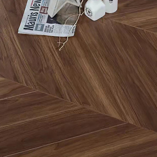 Wooden Textured Laminate Floor Waterproof Click Lock Laminate Flooring