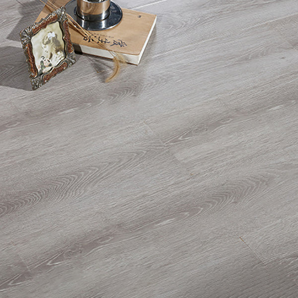 Maple Modern Laminate Flooring Click Lock Stain Resistant Laminate Plank Flooring