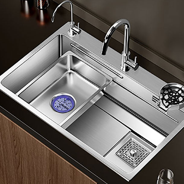 Modern Kitchen Sink Stainless Steel Strainer Kitchen Sink with Faucet in Chrome