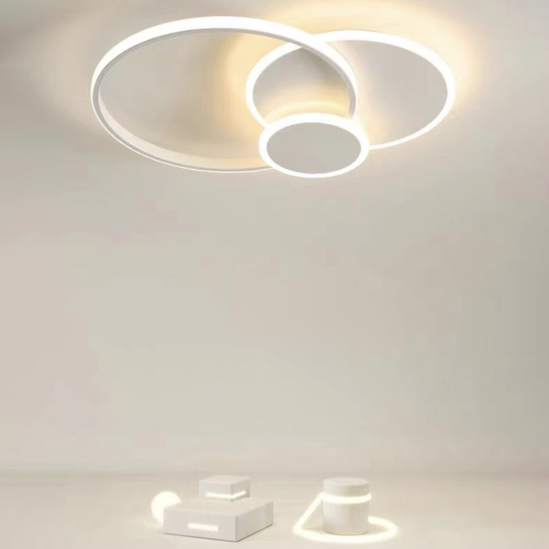 Contemporary 3 - Light Flush Mount Iron LED Circle Ceiling Flush in White