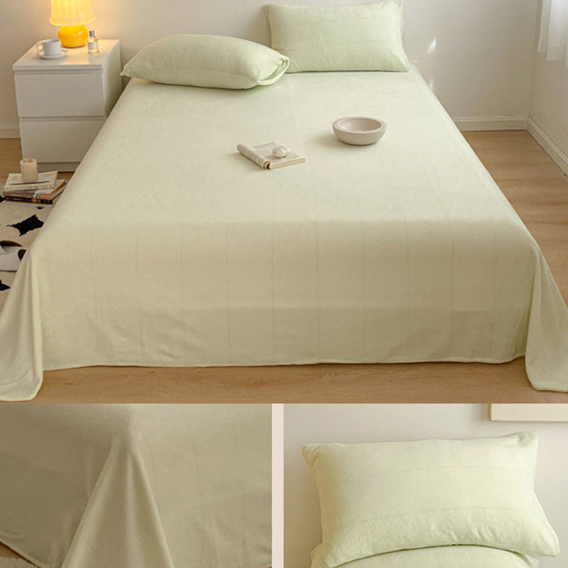 Solid Color Bed Sheet Non-Pilling Wrinkle Resistant Polyester Bed Sheet