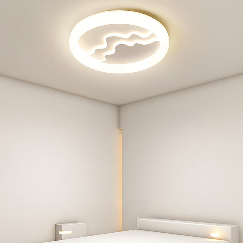 Minimalist LED Flush Mount Acrylic Round Ceiling Flush in White Finish