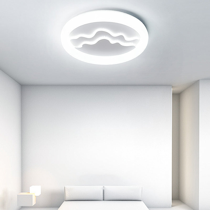 Minimalist LED Flush Mount Acrylic Round Ceiling Flush in White Finish