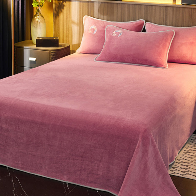 Modern Bed Sheet Non-pilling Soft Skin-friendly Solid Color Bed Sheet