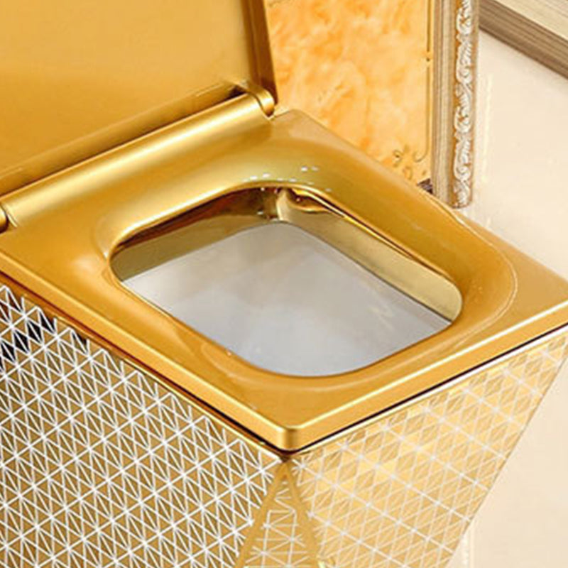 Contemporary One Piece Flush Toilet Floor Mounted Golden Urine Toilet for Washroom