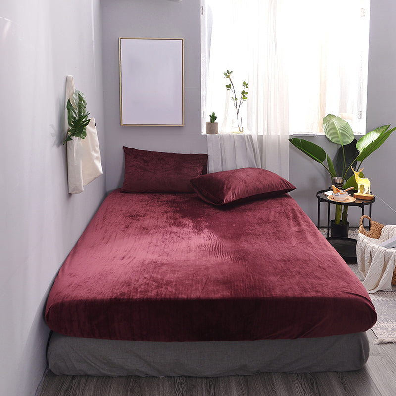 Fade Resistant Bed Sheet Solid Color Non-Pilling Polyester Fitted Sheet