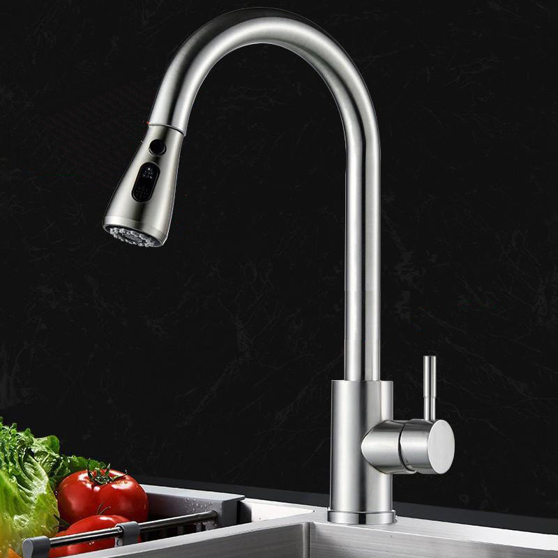 Contemporary Pull Down Kitchen Faucet Single Handle Faucet with Pull Out Sprayer