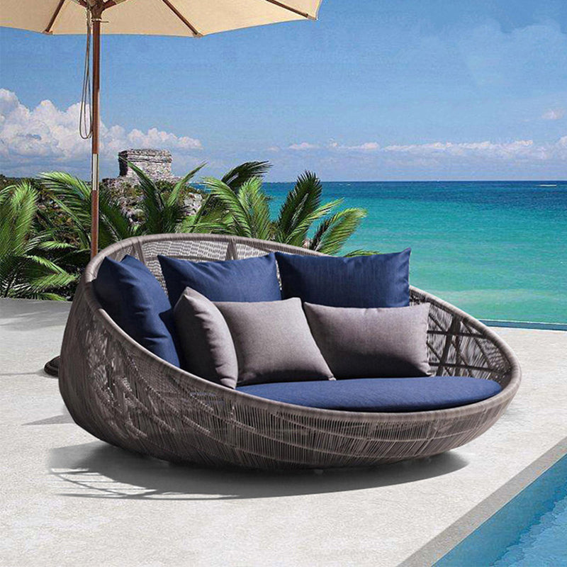 Industrial Style Outdoor Sofa Bed Water Proof Metal Sofa for Courtyard