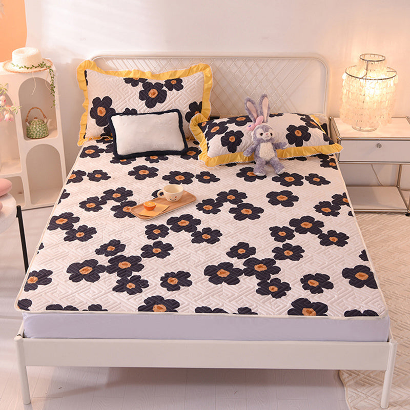 Quilted Bed Sheet Cotton Cartoon Decoration Soft Breathable Bed Sheet Set