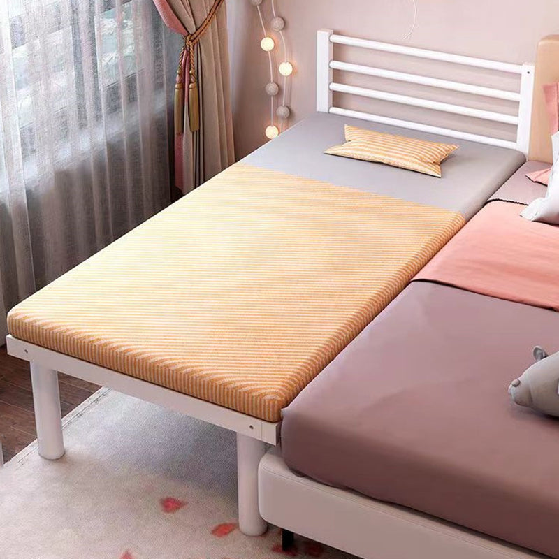 Scandinavian Style Metal Kid Bed White Daybed with Guardrail