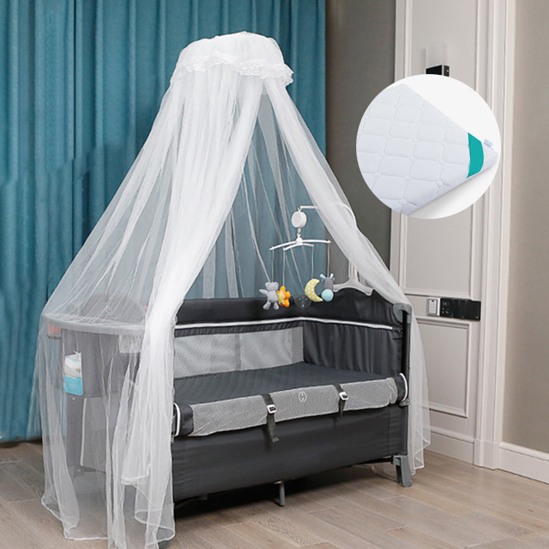 Modern Nursery Crib with Mattress and Casters Arched Crib in Iron