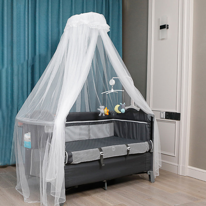 Modern Nursery Crib with Mattress and Casters Arched Crib in Iron