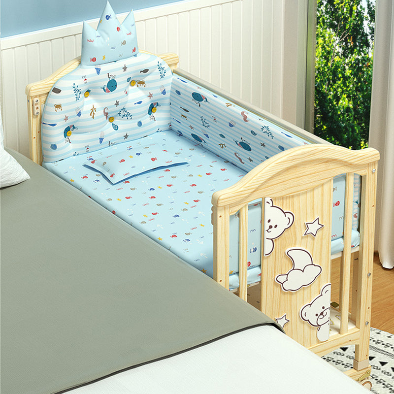 Pine Nursery Crib Scandinavian Baby Crib with with Guardrail and Mattress