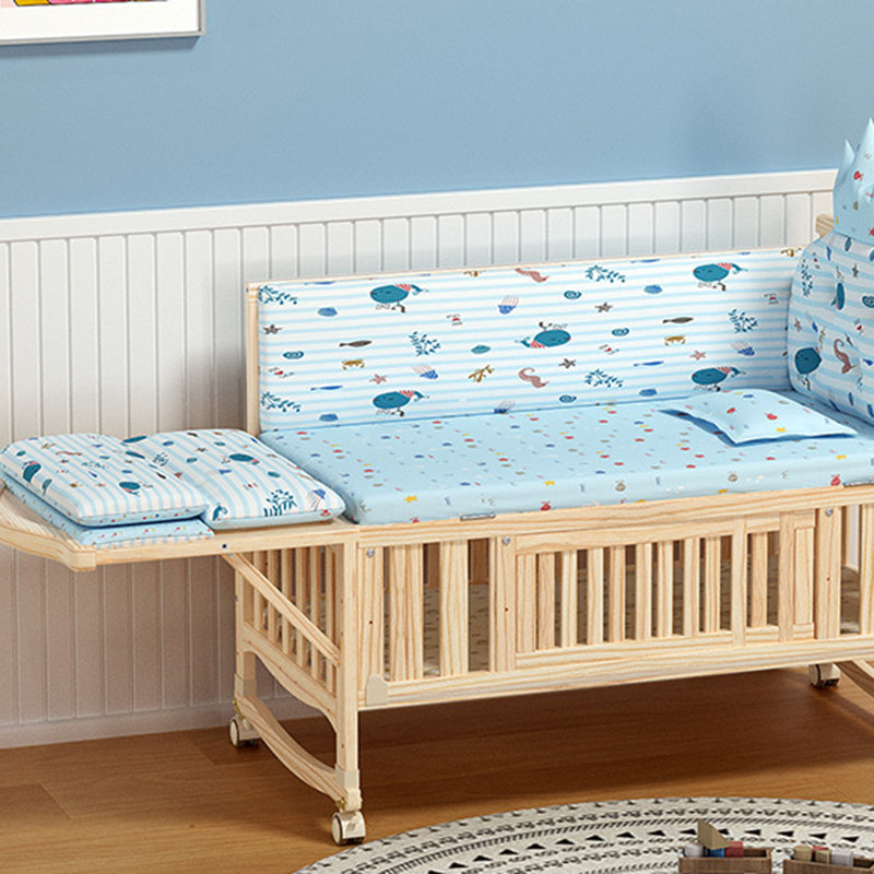 Pine Nursery Crib Scandinavian Baby Crib with with Guardrail and Mattress