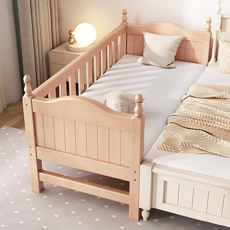 Traditional Solid Wood Nursery Bed Natural Baby Crib with Guardrail