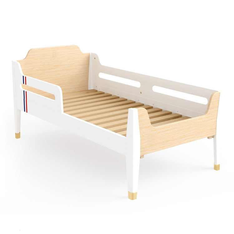 Solid Wood  Baby Crib Modern Light Wood Nursery Bed with Guardrails