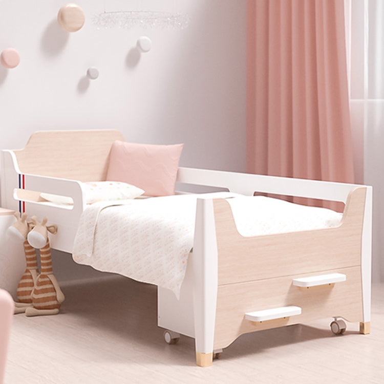 Solid Wood  Baby Crib Modern Light Wood Nursery Bed with Guardrails