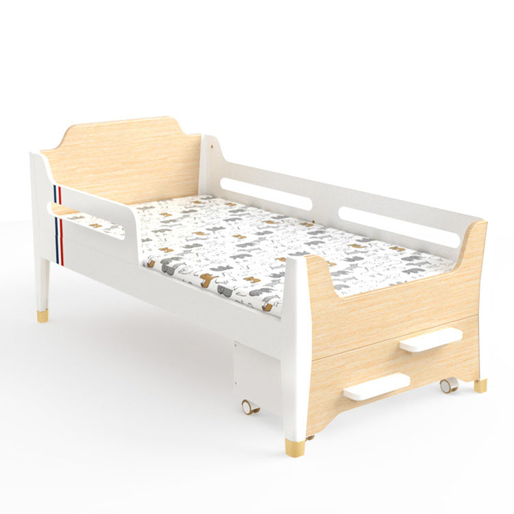 Solid Wood  Baby Crib Modern Light Wood Nursery Bed with Guardrails