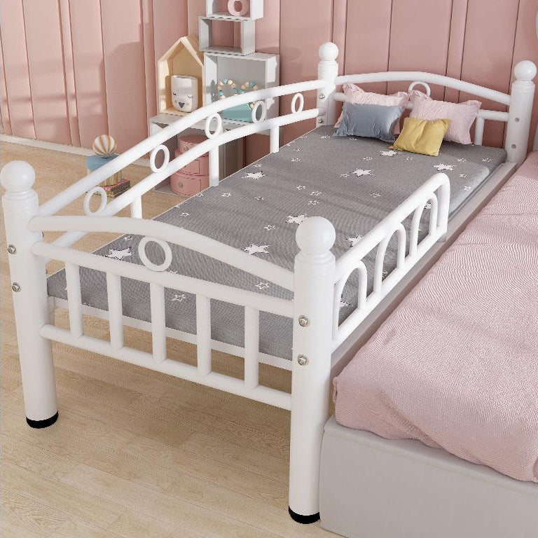 Industrial Rectangle Crib Metal 2-In-1 Convertible Nursery Bedwith Casters