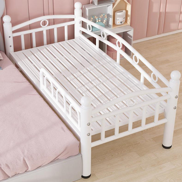 Industrial Rectangle Crib Metal 2-In-1 Convertible Nursery Bedwith Casters