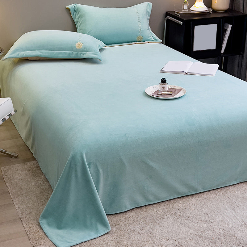 Solid Color Bed Sheet Set Breathable Polyester Bed Sheet Set
