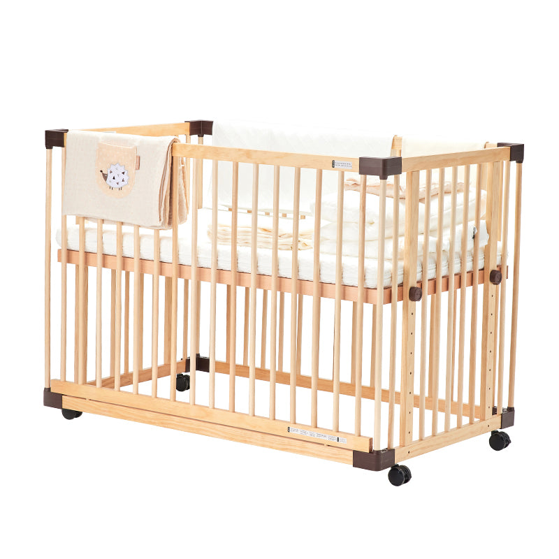 Contemporary Wooden Crib in Natural Nursery Bed with Mattress