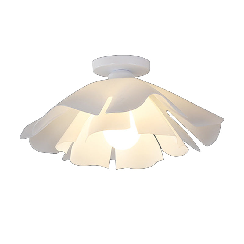 Modernism Acrylic Ceiling Light White Flush Mount Lighting for Foyer