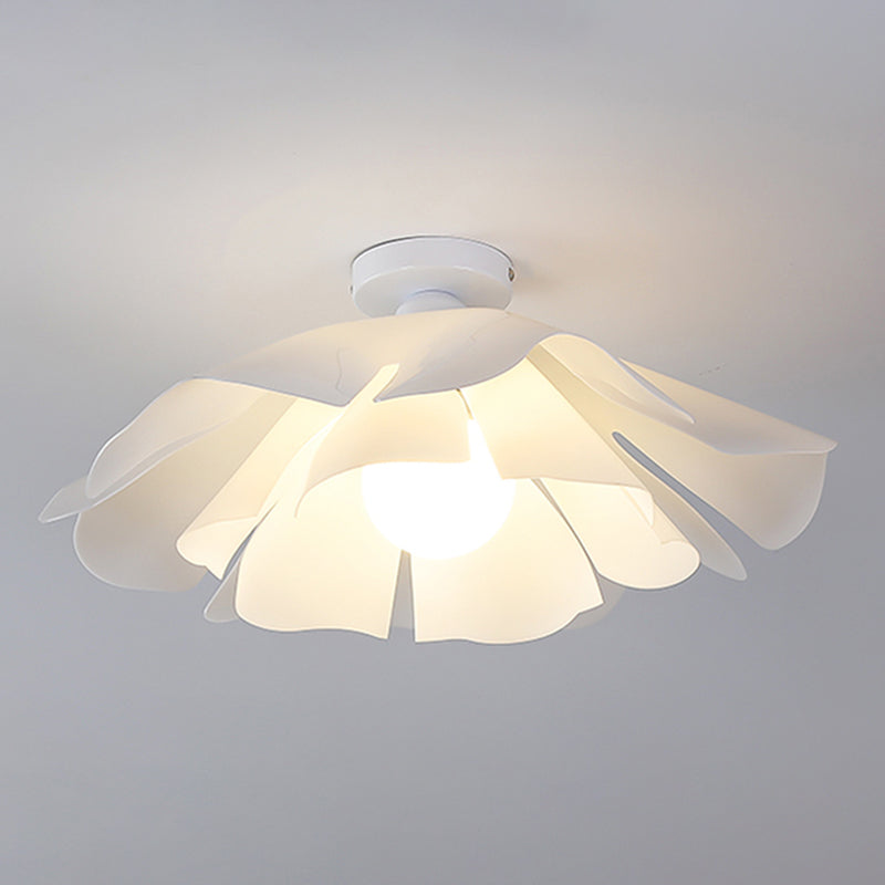 Modernism Acrylic Ceiling Light White Flush Mount Lighting for Foyer