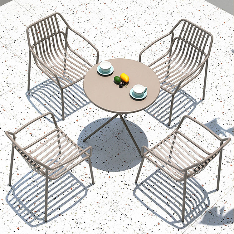 Contemporary Metal Dining Table Outdoor Table with Tripod Base