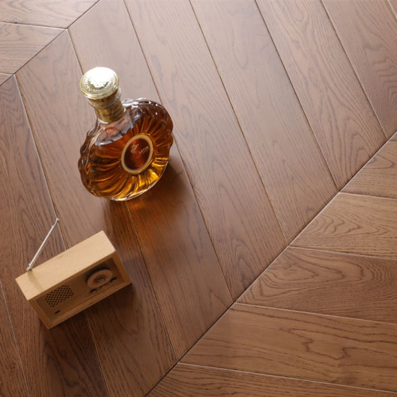 Modern Wood Flooring Wire Brushed Water Resistant Click-Locking Wood Tile