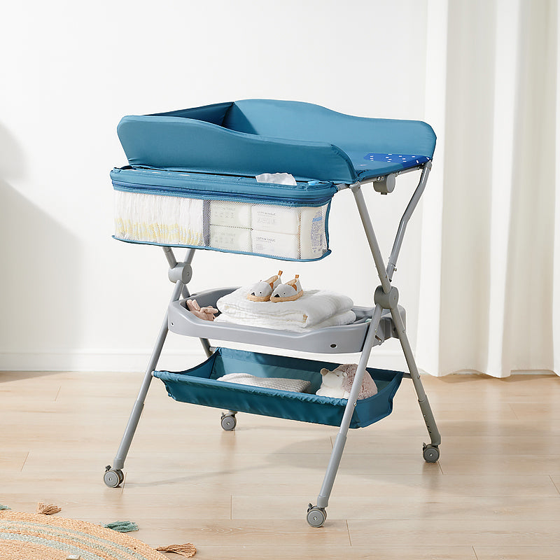 Modern Metal Baby Changing Table Flat Top Changing Table with 4 Wheels