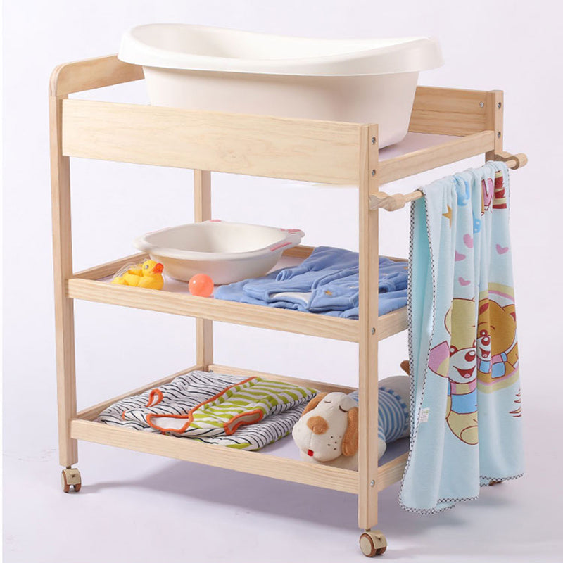 Modern Wooden Baby Changing Table Flat Top Changing Table With 4 Wheels