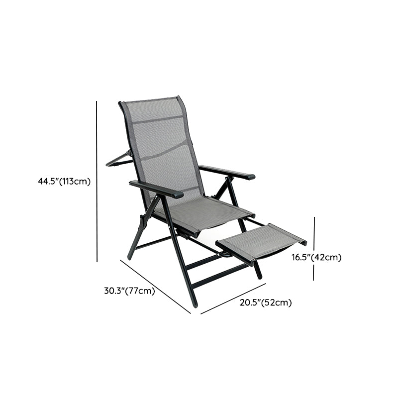 Contemporary Rocker Standard Recliner in Solid Color Recliner