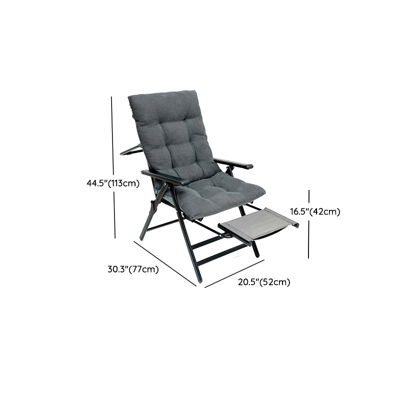 Contemporary Rocker Standard Recliner in Solid Color Recliner