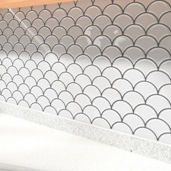 Fish Scale Peel & Stick Field Tile Square Plastic Peel & Stick Mosaic Tile