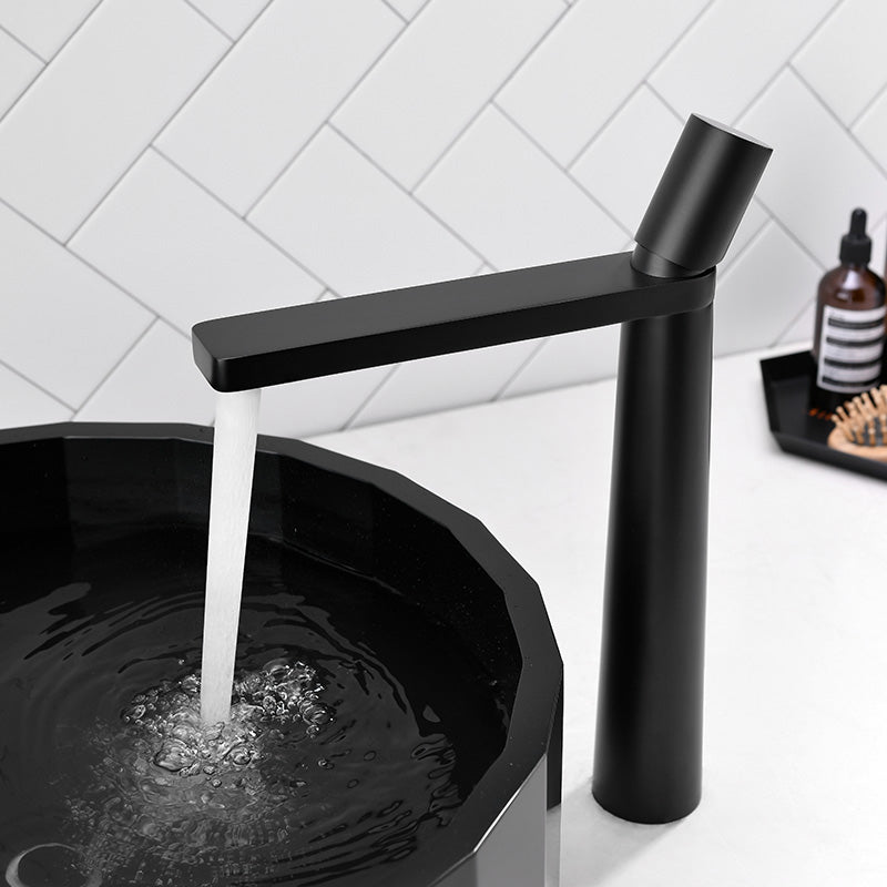 Modern Bathroom Faucet Rotary Handle Brass Single Hole Washroom Faucet