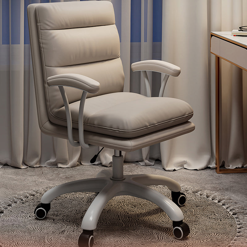 Modern Padded Arms Office Chair No Distressing Ergonomic Desk Chair with Wheels