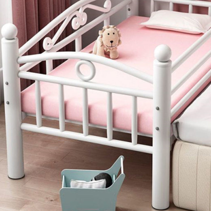 Scandinavian Style Open-Frame Kid Bed Ironcraft Daybed in White