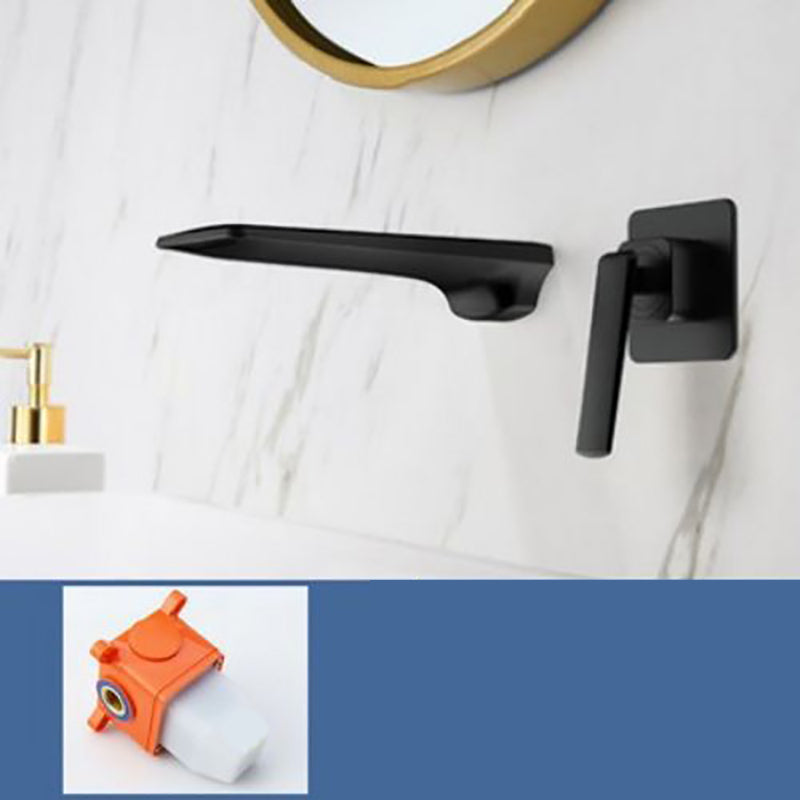 Modern Bathtub Faucet Copper Fixed Lever Handle Wall Mounted Bathroom Faucet