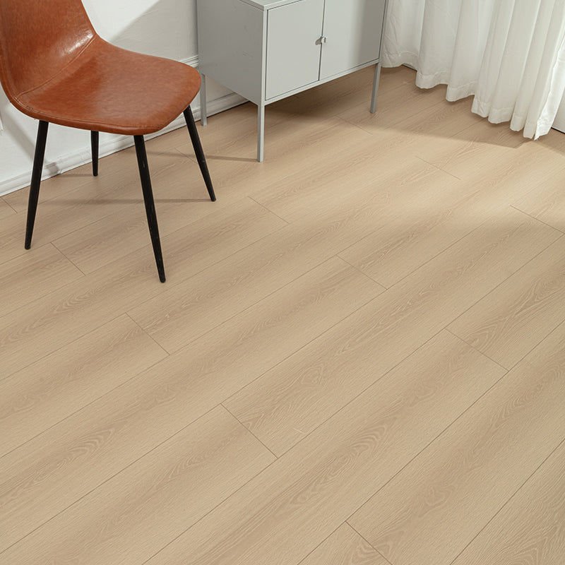 Traditional Laminate Flooring Scratch Resistant 15mm Thickness Laminate Floor