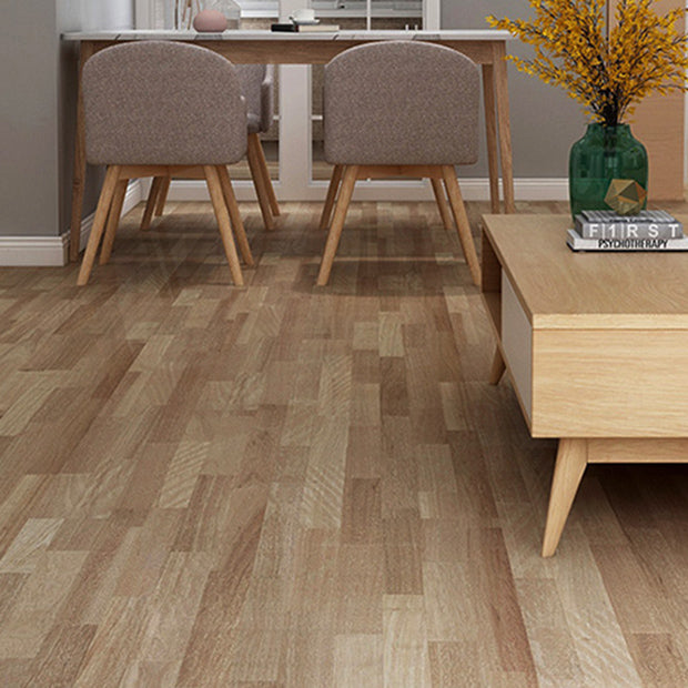 Traditional 15mm Thickness Laminate Plank Flooring Mildew Resistant Click-Lock Laminate