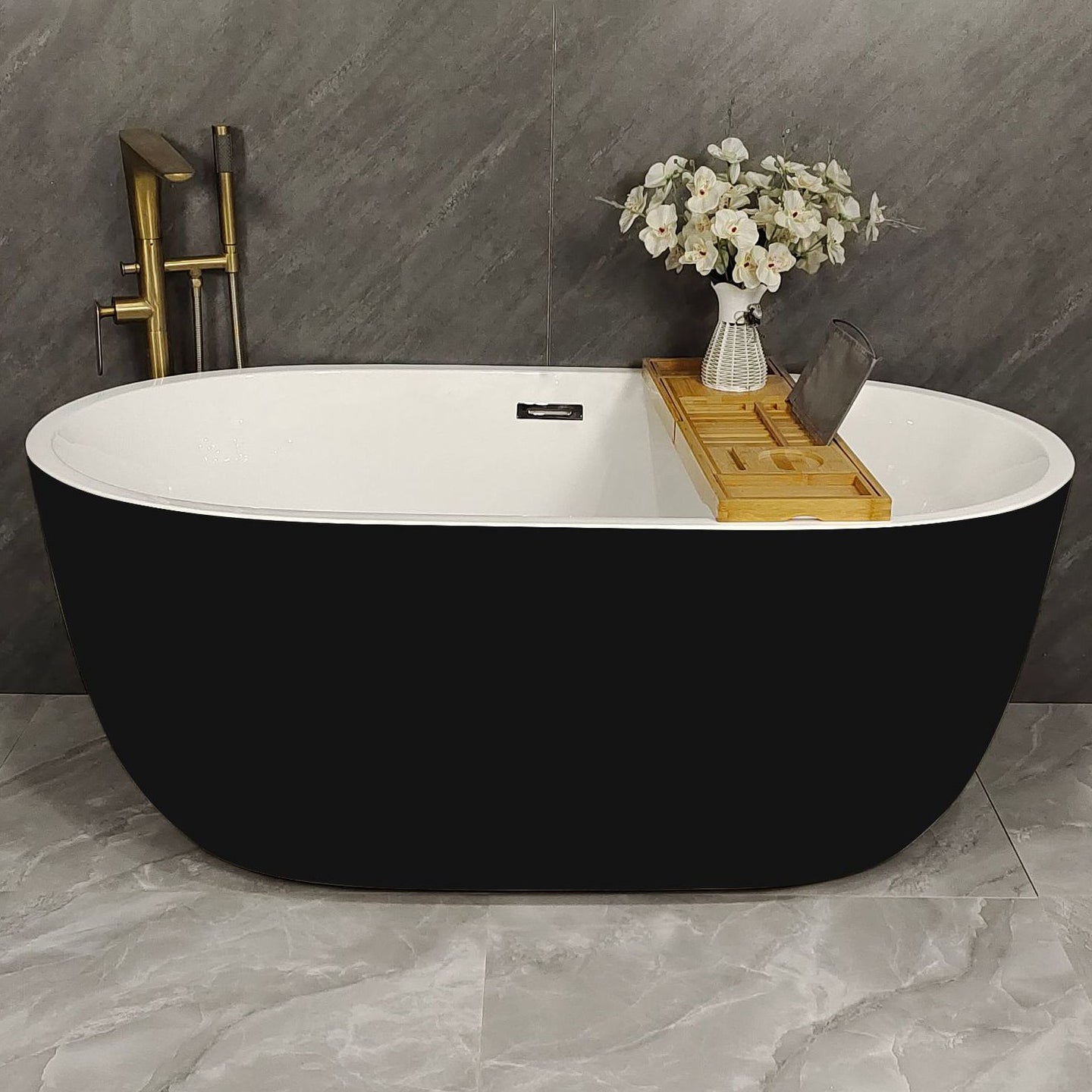 Acrylic Freestanding Soaking Bathtub Antique Finish Oval Modern Bath Tub