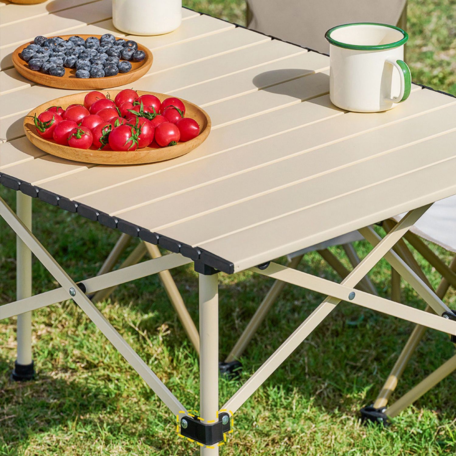 Steel Outdoor Folding Table Industrial UV Resistant Camping Table