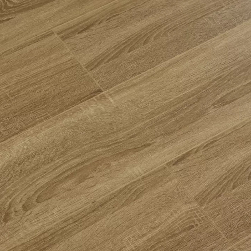 Tradition Pine Wood Hardwood Flooring Smooth Waterproof Flooring