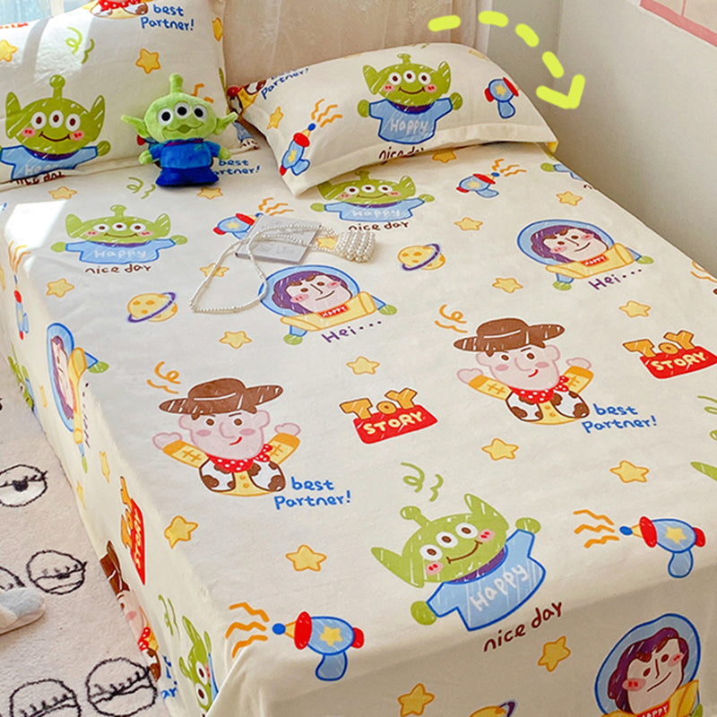 Cartoon Print Bed Sheet Set Flannel Super Soft Modern Pillowcase